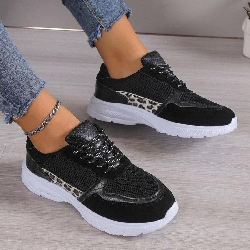 Women's Lace Up Sneakers Breathable Flat Shoes Fashion Casual Lightweight Running Sports Shoes-Black-4